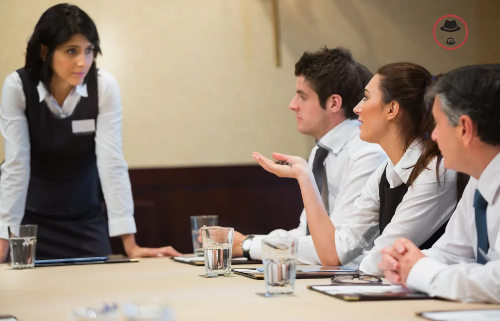 Staff Meeting Under Food Franchise Business Model 